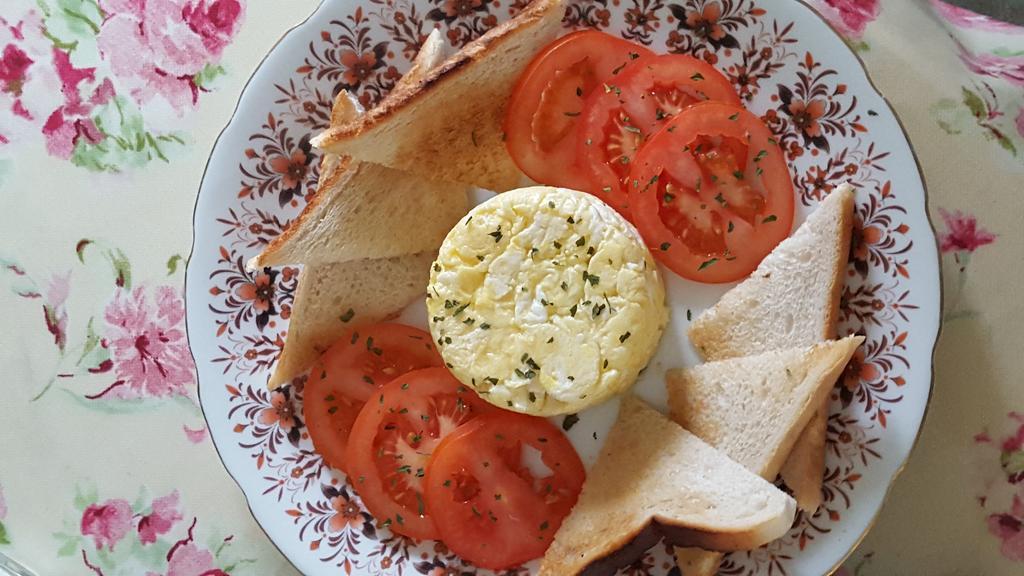 Finnegans Hostel And B&B Accommodation Тралий Екстериор снимка